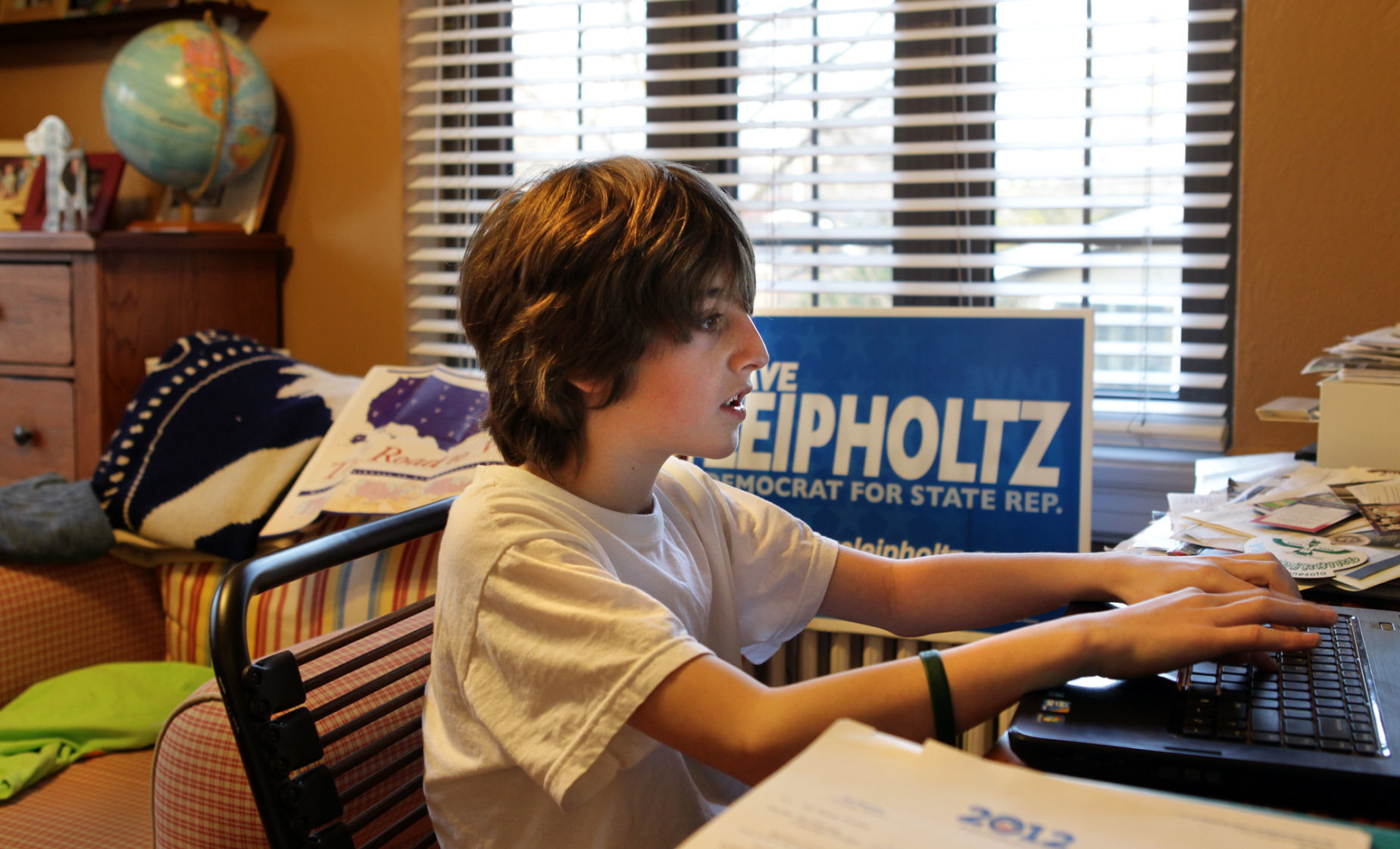 Young historian publishing politics in University City